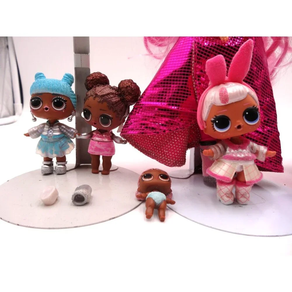 LOL‎ Surprise OMG Fashion Show Mega Runway Exclusive Dolls Lot